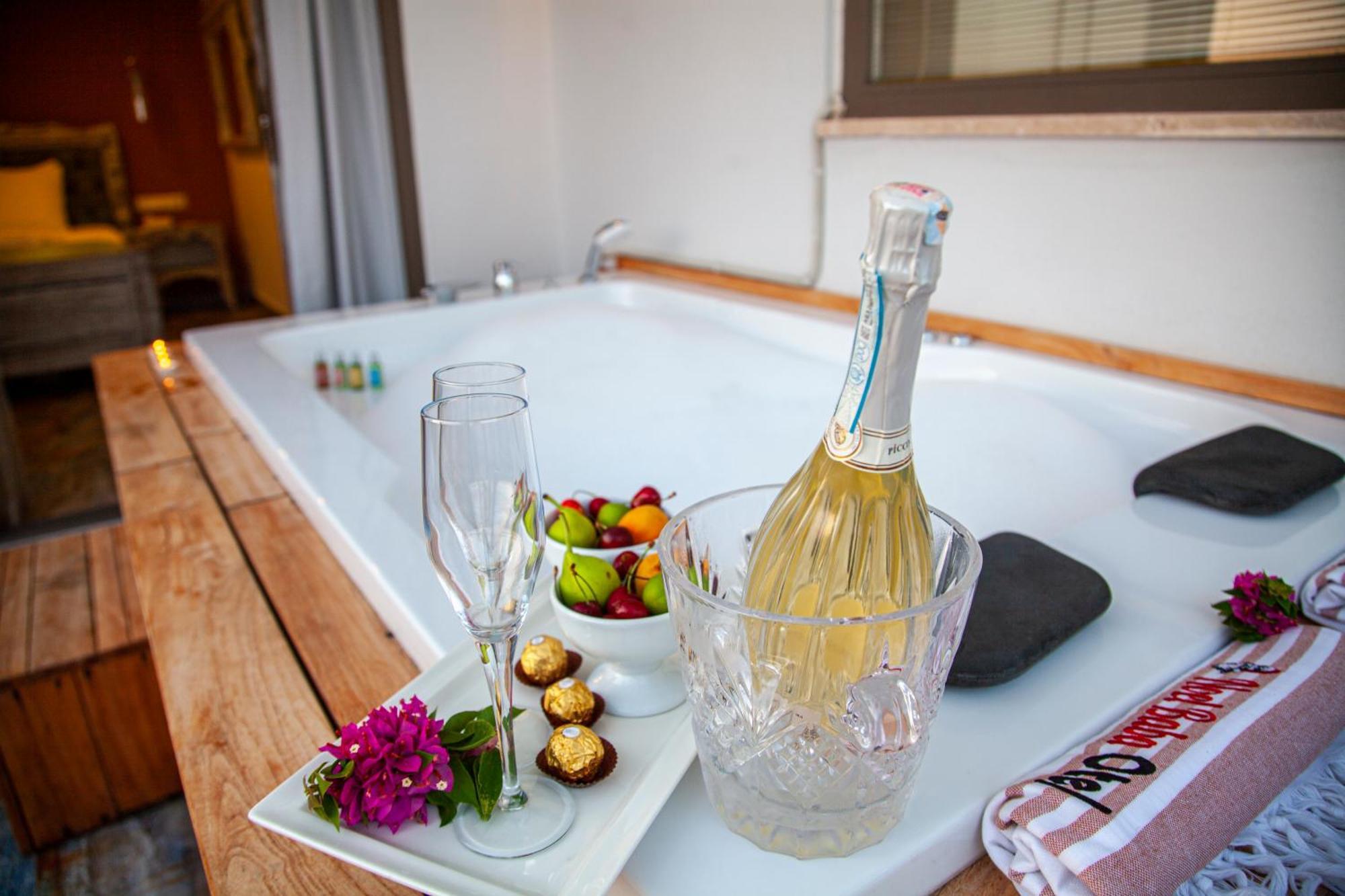 Noel Baba Hotel Kaş Ngoại thất bức ảnh