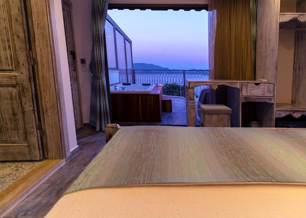 Noel Baba Hotel Kaş Ngoại thất bức ảnh